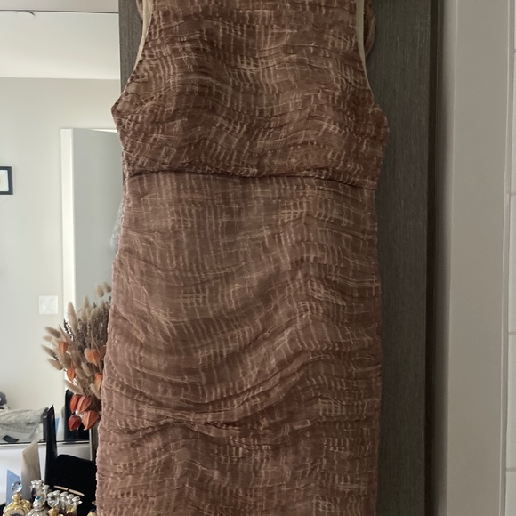Dress - Picture 1 of 2